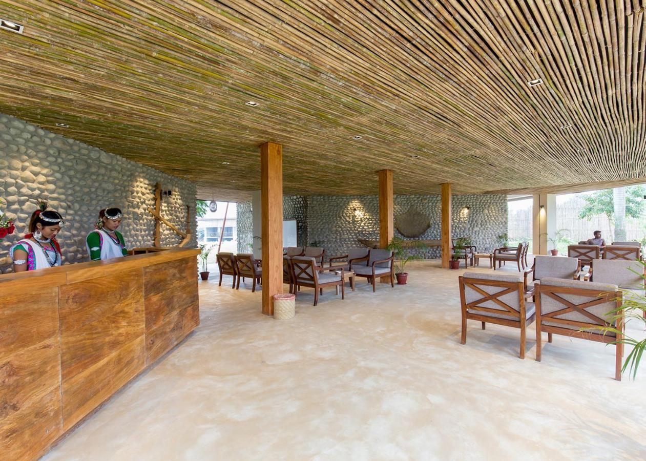 Sanctuary Chitwan National Park Читван Экстерьер фото